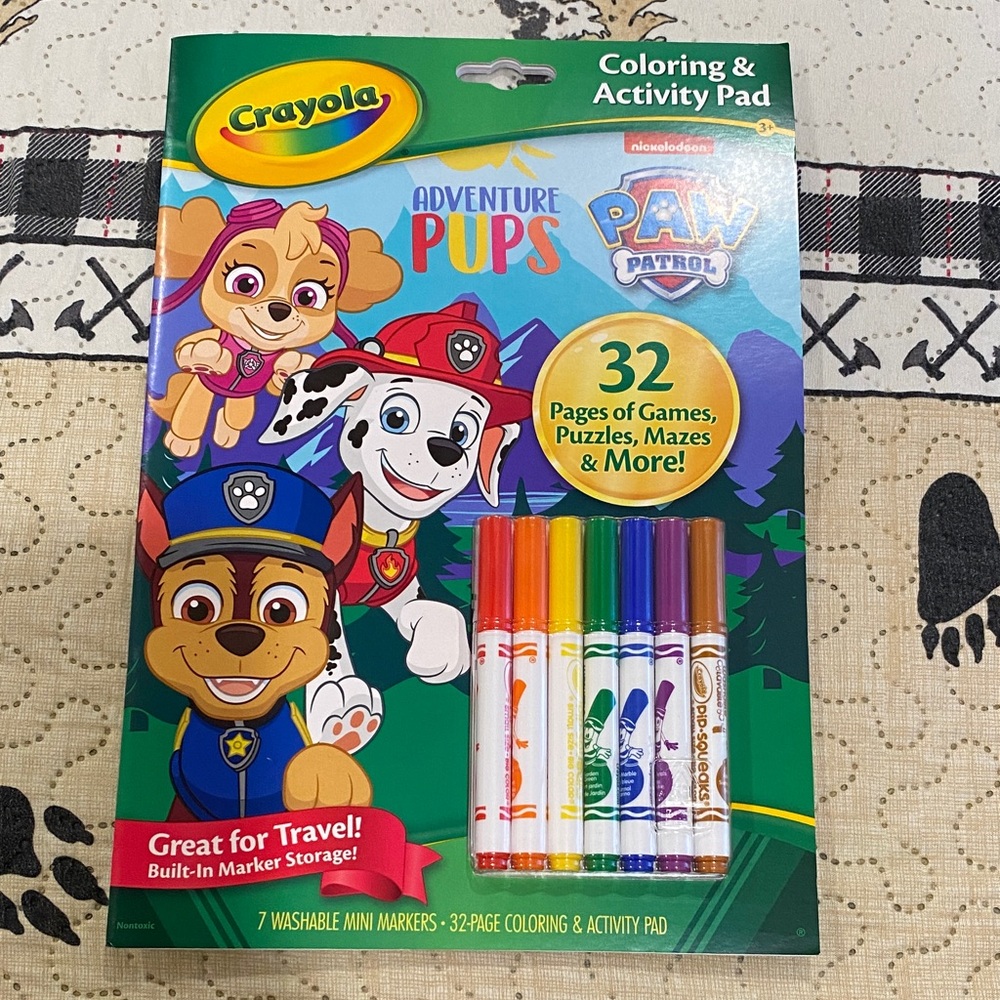 Crayola Adventure Pups Activity Pad with 7 Washable Markers